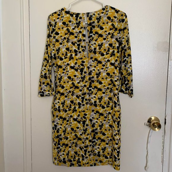 H&M 3/4 Sleeve Dot Shift Dress - Picture 2 of 3